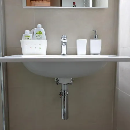 Apartmán G2 Refined Retreat Steps From The Salute